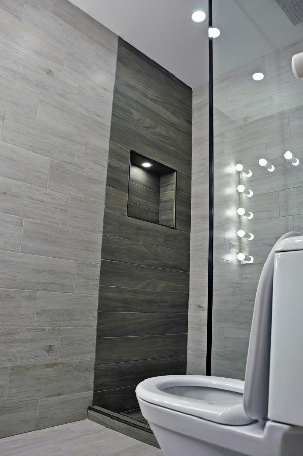 Luxury 4-Bedroom Apartment In The Center Tbilisi Buitenkant foto