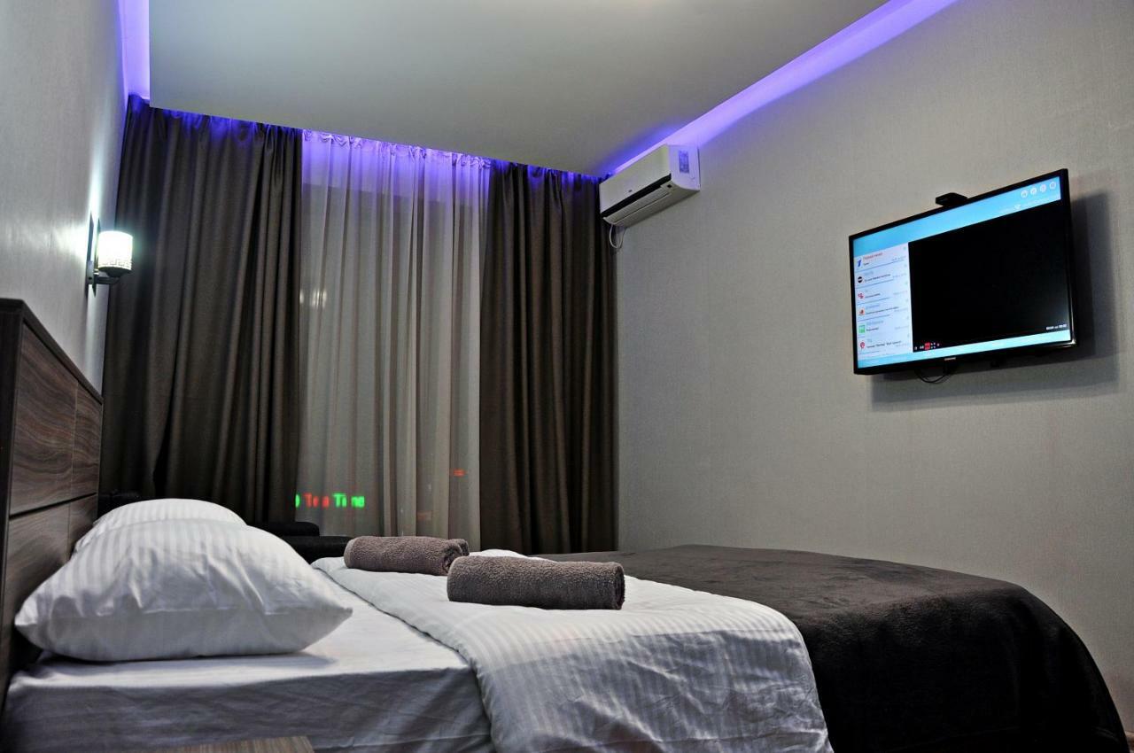 Luxury 4-Bedroom Apartment In The Center Tbilisi Buitenkant foto